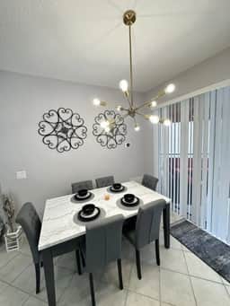 Spacious and comfortable 4 Suites Homes