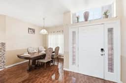 Family Home with Private Pool Near Disney