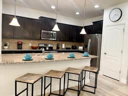 Luxury 5bd townhome | Gated Resort Community